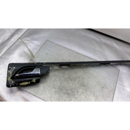 Poignee interieur arriere droit OPEL ZAFIRA B