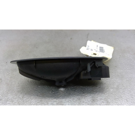 Poignee interieur avant gauche RENAULT LAGUNA 3