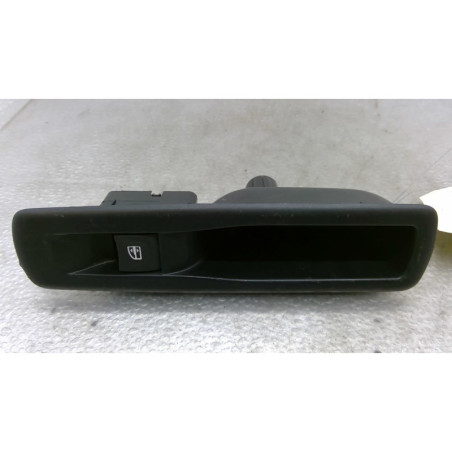 Interrupteur de leve vitre arriere droit RENAULT MEGANE 3