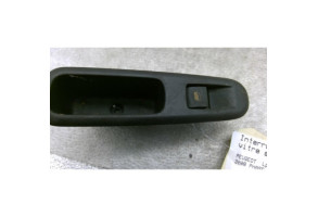 Interrupteur de leve vitre arriere gauche PEUGEOT 3008 1 Photo n°1
