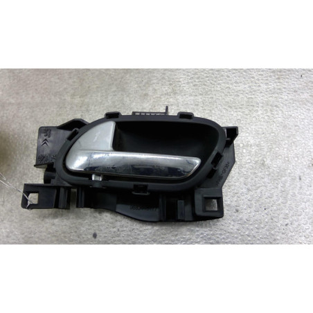 Poignee interieur arriere gauche PEUGEOT 3008 1