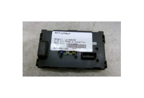 Ecran GPS RENAULT CLIO 3 Photo n°1
