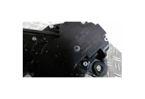 Moteur essuie glace arriere RENAULT MEGANE 3 Photo n°1