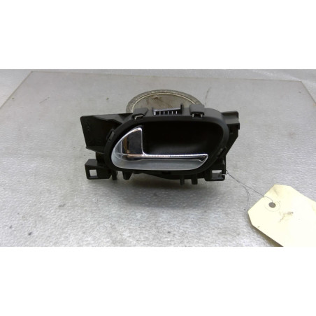 Poignee interieur arriere gauche PEUGEOT 3008 1