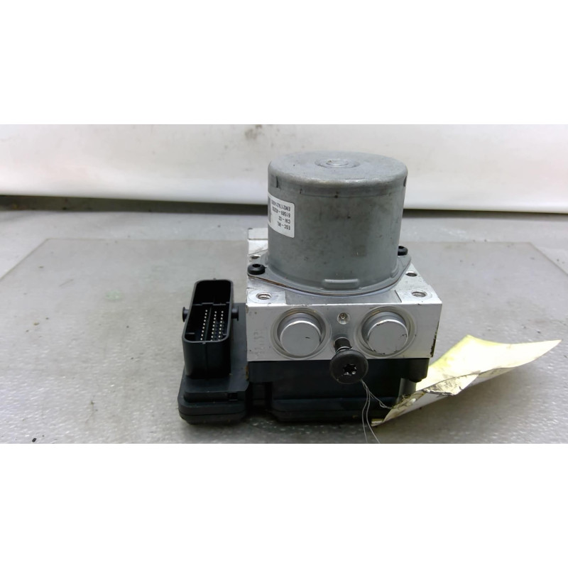 Bloc ABS (freins anti-blocage) HYUNDAI I 20 2 Photo n°1