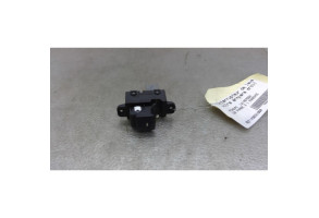 Interrupteur de leve vitre arriere droit HYUNDAI I 20 2 Photo n°2