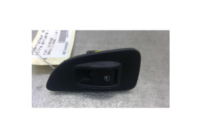 Interrupteur de leve vitre arriere droit FIAT BRAVO 2 Photo n°2