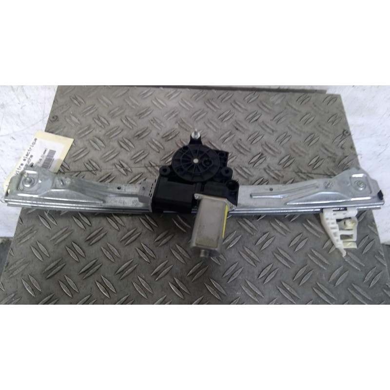 Leve vitre electrique arriere gauche FIAT BRAVO 2 Photo n°1