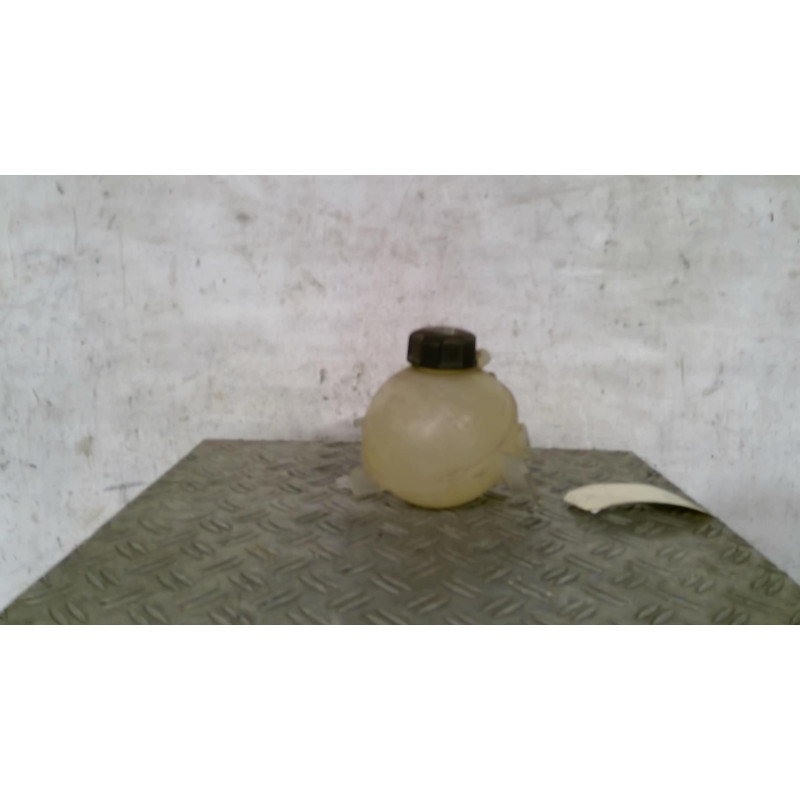 Vase d'expansion PEUGEOT PARTNER 2 Photo n°1