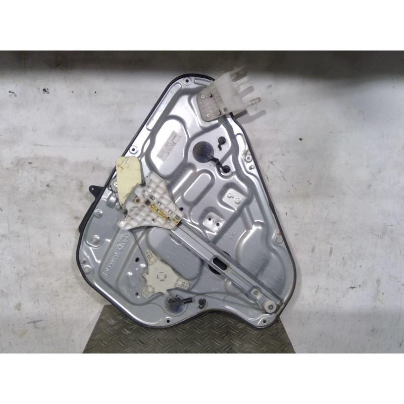 Leve vitre electrique arriere gauche HYUNDAI I 30 1 Photo n°1