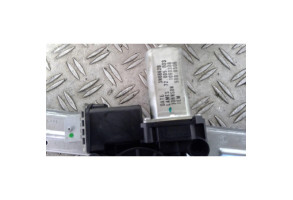 Leve vitre electrique arriere droit FIAT BRAVO 2 Photo n°2