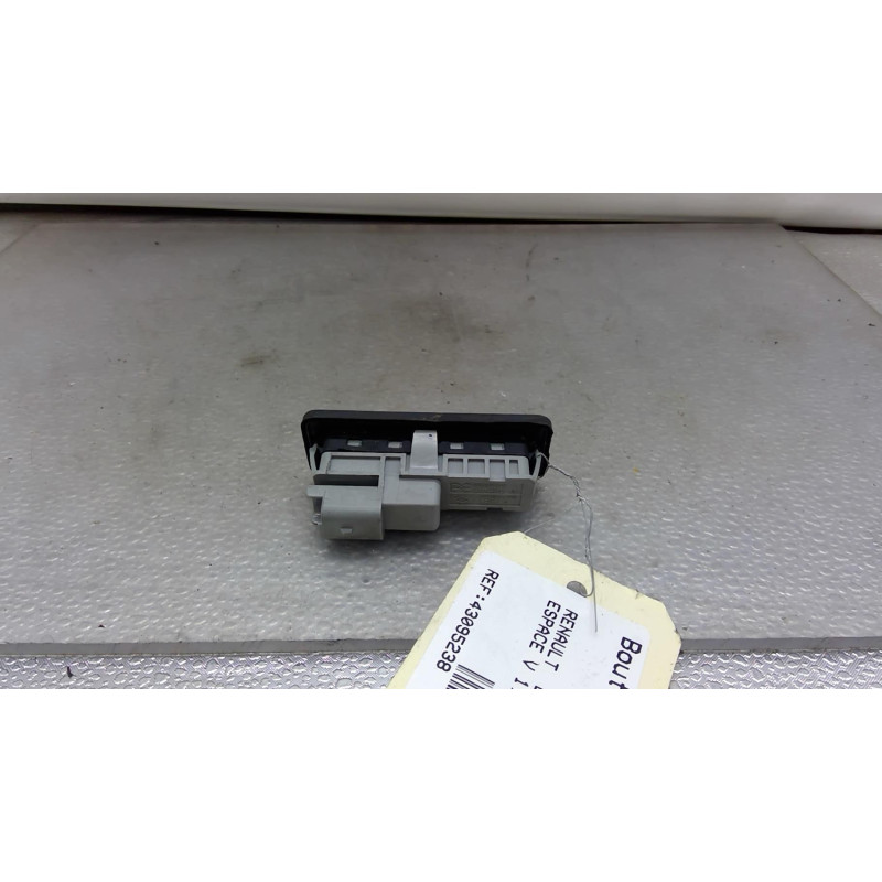 Bouton de coffre RENAULT ESPACE 5 Photo n°1