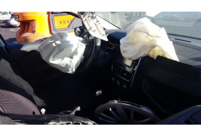 Feu arriere secondaire droit (feux) RENAULT CLIO 4 Photo n°4