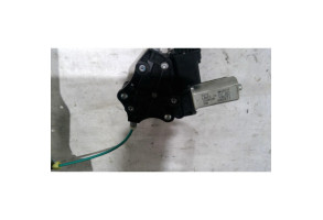 Leve vitre electrique avant gauche OPEL CORSA D Photo n°2