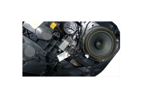 Leve vitre electrique arriere gauche FORD FIESTA 6 Photo n°1