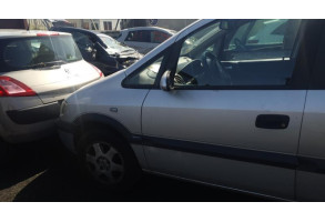 Aile avant gauche OPEL ZAFIRA A Photo n°3