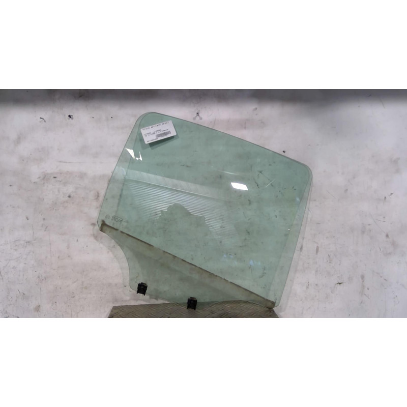 Vitre arriere droit CITROEN C3 2 Photo n°1
