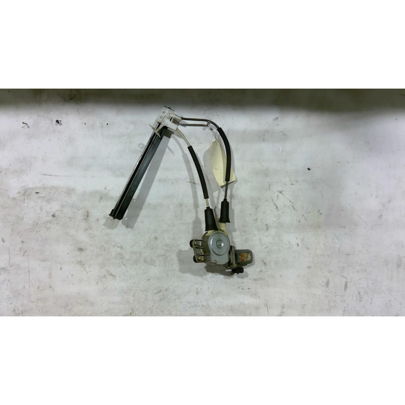 Leve vitre electrique arriere droit ALFA ROMEO 147 Photo n°1