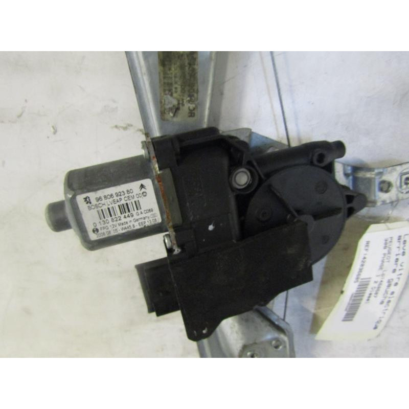 Leve vitre electrique arriere gauche PEUGEOT 308 1 SW Photo n°1