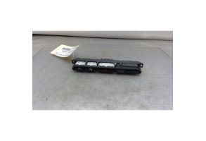Bouton de warning VOLKSWAGEN PASSAT 7 Photo n°1
