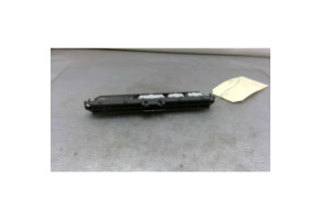 Bouton de warning VOLKSWAGEN PASSAT 7 Photo n°2