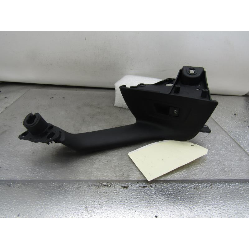 Interrupteur de leve vitre arriere droit VOLKSWAGEN PASSAT 7 Photo n°1