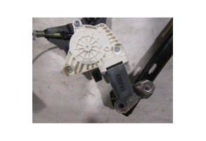 Leve vitre electrique avant droit VOLKSWAGEN PASSAT 7 Photo n°1