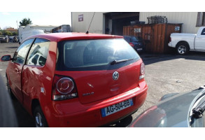 Malle/Hayon arriere VOLKSWAGEN POLO 4 Photo n°3