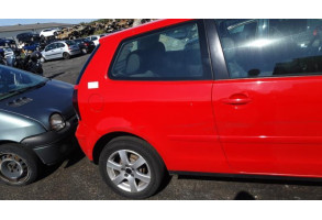 Malle/Hayon arriere VOLKSWAGEN POLO 4 Photo n°4