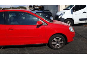 Malle/Hayon arriere VOLKSWAGEN POLO 4 Photo n°9