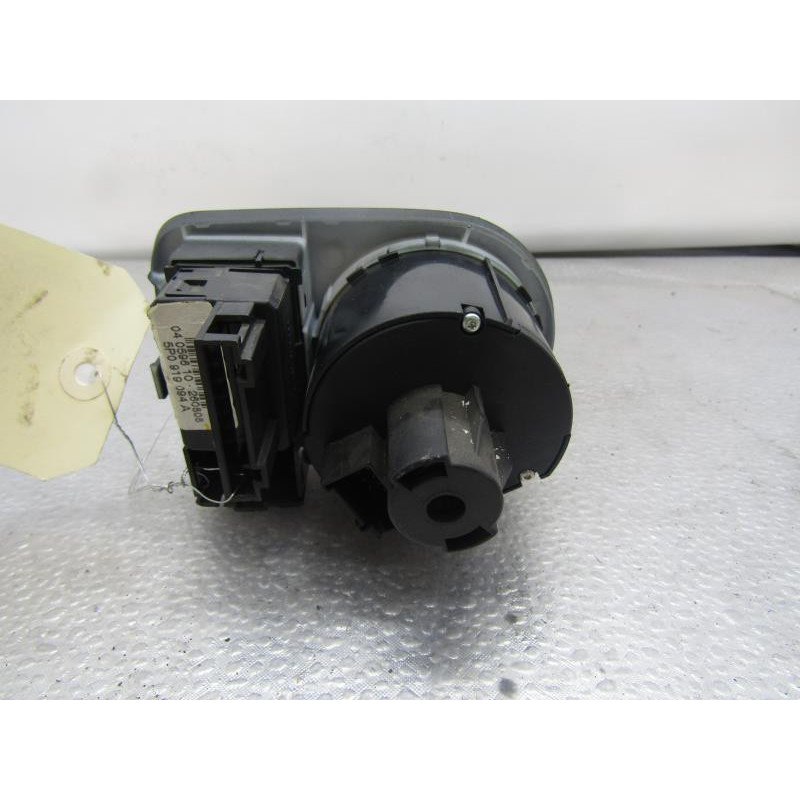 Commande de phare SEAT LEON 2 Photo n°1