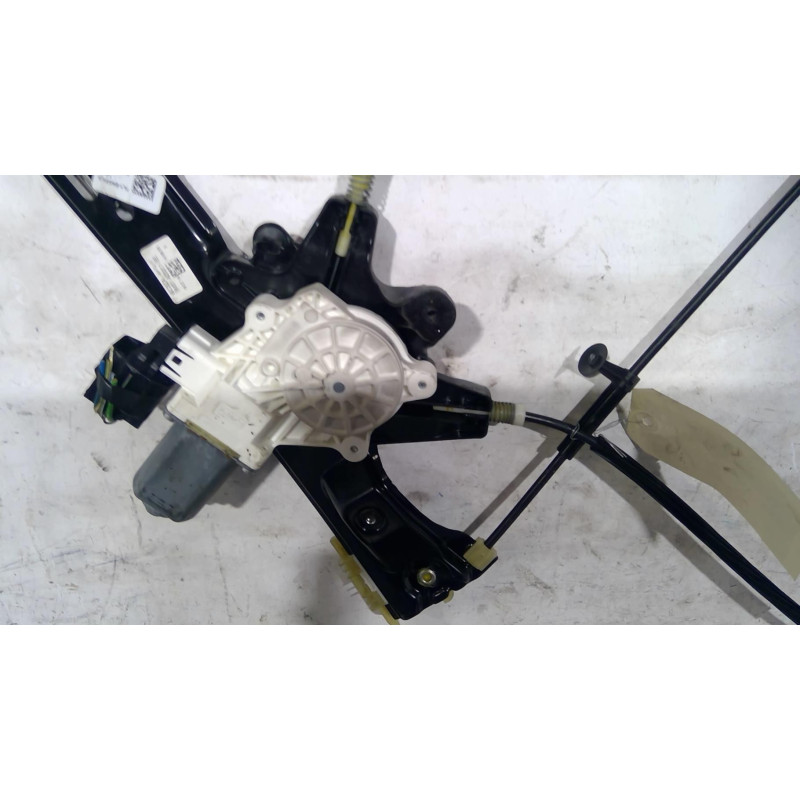 Leve vitre electrique avant gauche FORD FOCUS 3 Photo n°1