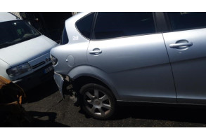 Leve vitre electrique arriere droit SEAT TOLEDO 3 Photo n°10