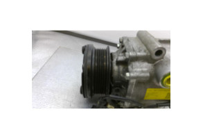 Compresseur clim FORD FIESTA 5 Photo n°2