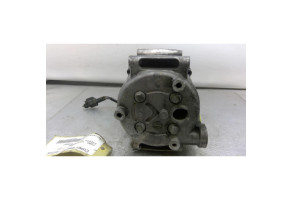 Compresseur clim FORD FIESTA 6 Photo n°1