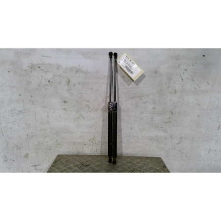 Verin de coffre PEUGEOT 208 1