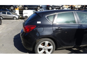 Feu arriere secondaire droit (feux) OPEL ASTRA J Photo n°18