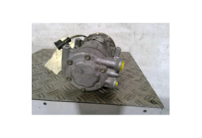 Compresseur clim FORD FIESTA 5 Photo n°4
