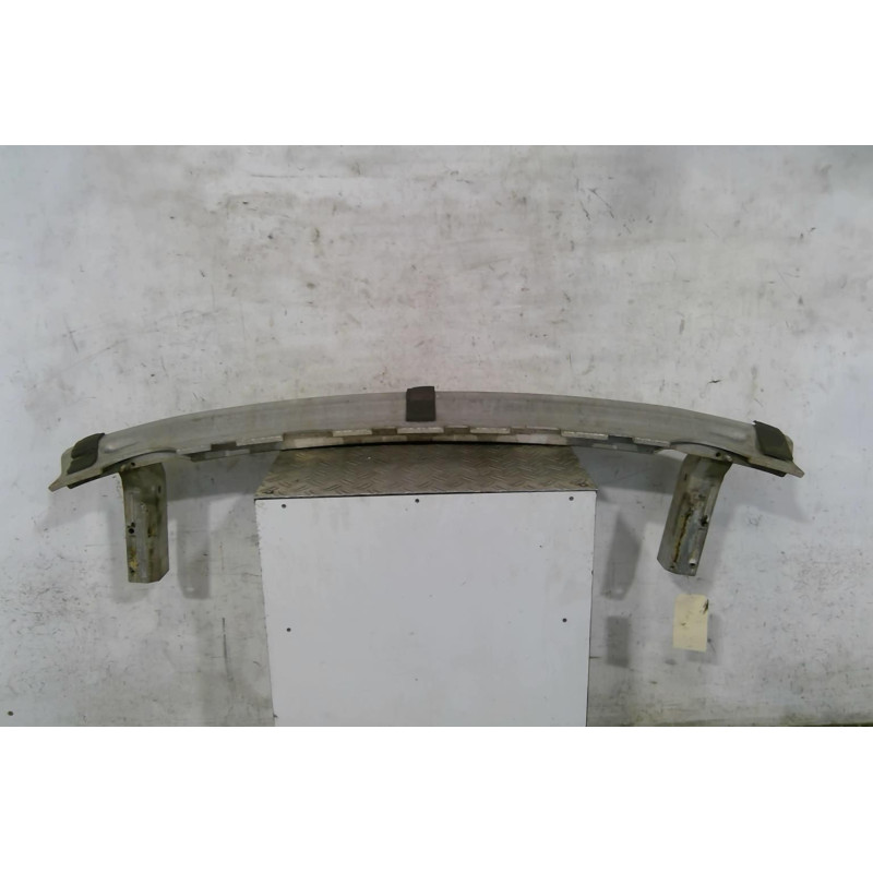 Renfort pare choc arriere (traverse) AUDI A6 2 Photo n°1