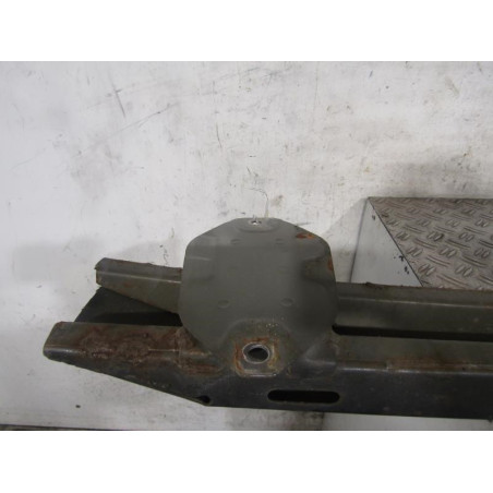 Renfort pare choc arriere (traverse) TOYOTA COROLLA 10