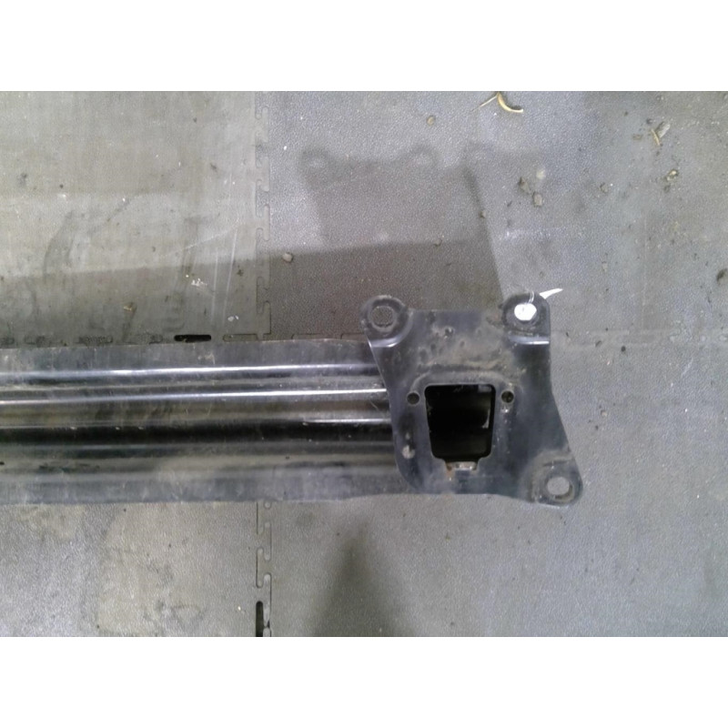 Renfort pare choc arriere (traverse) VOLKSWAGEN GOLF 5 Photo n°1