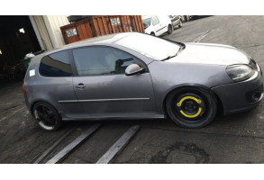 Renfort pare choc arriere (traverse) VOLKSWAGEN GOLF 5 Photo n°7