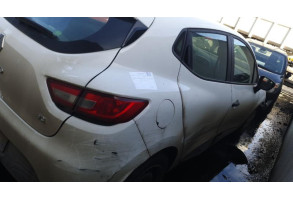 Feu arriere stop central RENAULT CLIO 4 Photo n°5