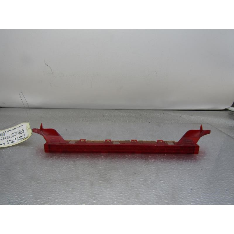Feu arriere stop central BMW SERIE 1 E87 Photo n°1