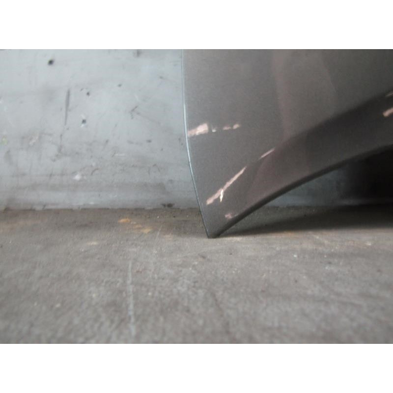Capot TOYOTA COROLLA VERSO 2 Photo n°1