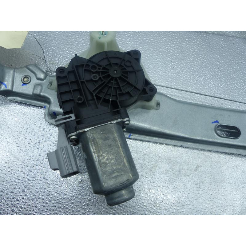 Leve vitre electrique arriere droit FORD KA+ Photo n°1