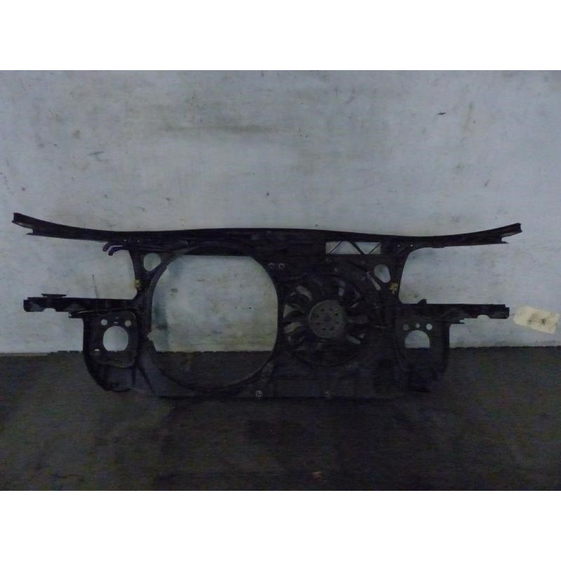 Armature avant, Masque avant AUDI A4 2 Photo n°1