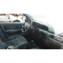 Compresseur clim RENAULT MEGANE 1 Photo n°12