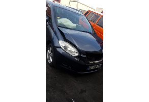 Verin de coffre HONDA FR-V Photo n°7