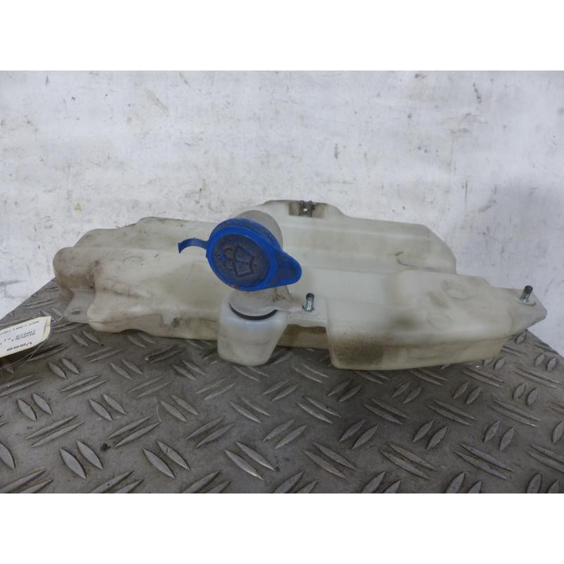 Vase de lave glace SUZUKI IGNIS 2 Photo n°1